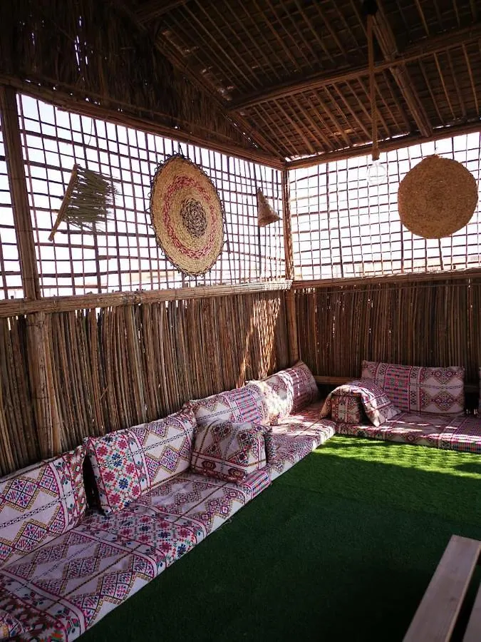عريش بروق Brooq Tent Hotel Abu Dhabi